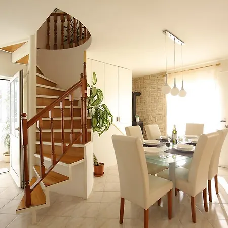 וילה Vila Marita *